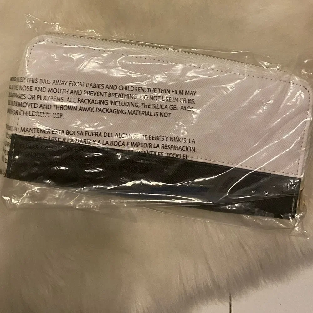 [jafra] VIP wallet BNWT  #9